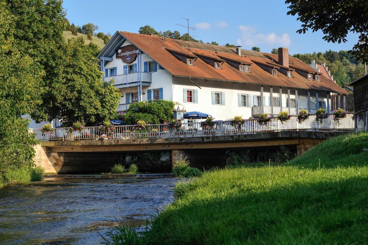 Pension Alter Wirt Enkering Bagian luar foto